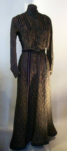 victorian dress victorian clothing
