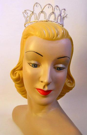 vintage 50s wedding crown