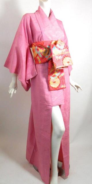 Dorothea's Closet Vintage kimono, pink kimono