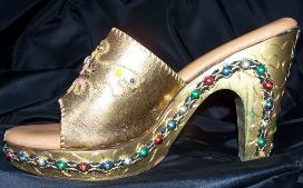 Vintage shoes 50's shoes gold platforms beads